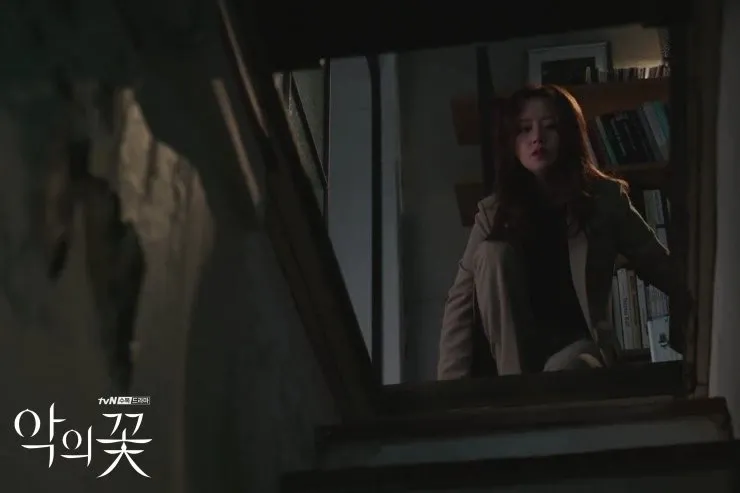 k-drama review flower of evil starring lee joon gi, moon chae won | kdramaomo