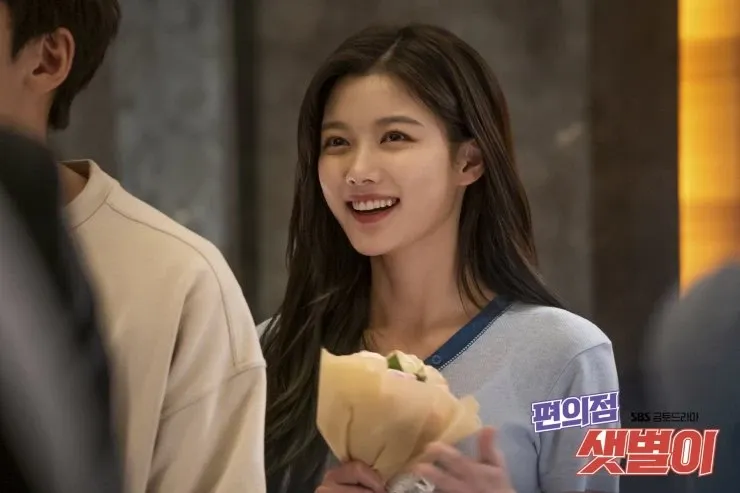  Let's talk about Ji Chang Wook and Kim Yoo Jung's k-drama Backstreet Rookie aka Convenience Store Saet Byul