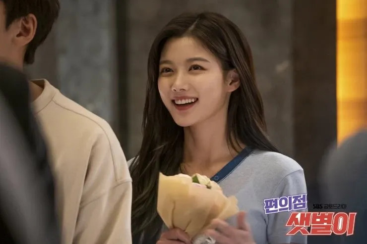 Let's talk about Ji Chang Wook and Kim Yoo Jung's k-drama Backstreet Rookie aka Convenience Store Saet Byul