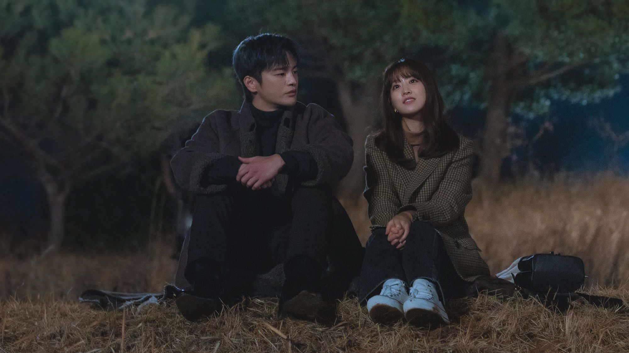 Kdrama Doom At Your Service, Seo In Guk, Park Bo Young (kdramaomo)