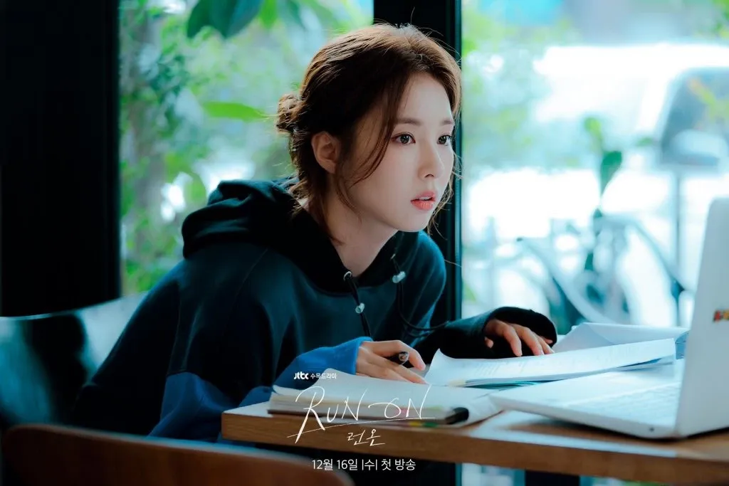 Shin Se Kyung in Kdrama Run On (kdramaomo) 